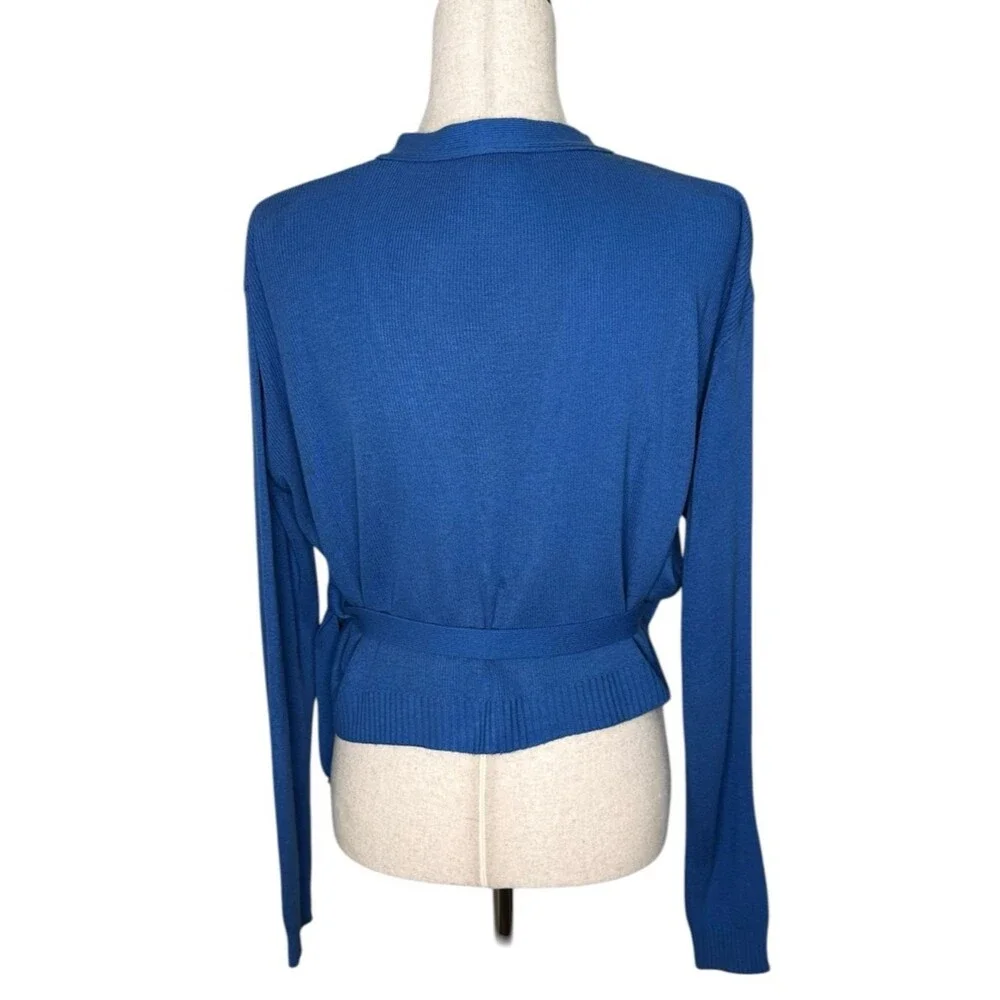 MODA INT’L made in USA Y2K Blue Wrap-Style Sweater. Cropped. Vintage. Layers.